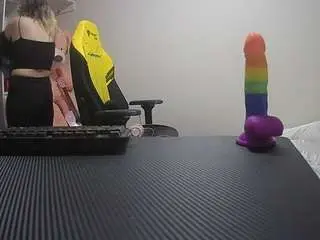 Voyeurcam-sexy-little-ana-01  live sex cam