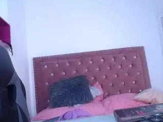 Honeybunnybbw  live sex cam