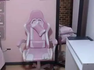 Maaggyy  live sex cam