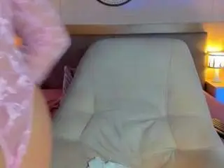 Megan-charles  live sex cam