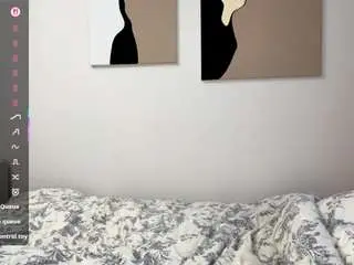 Amieetanimoto  live sex cam