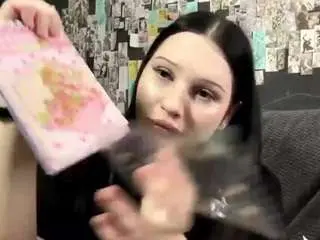 Jenettekeens  live sex cam