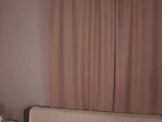Joannielarke  live sex cam