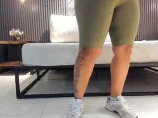 Julietha-taylor  live sex cam