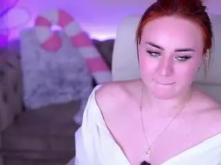 Lovelyybell  live sex cam