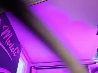 Miasavagex20  live sex cam