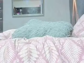 Scarlethnyx  live sex cam