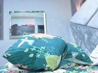 Scarlethnyx  live sex cam