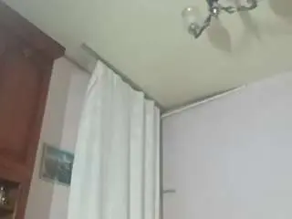 Trinadrain  live sex cam