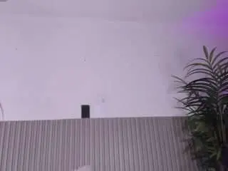 Valentina-lux1  live sex cam