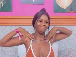 Kinkyandsavage  live sex cam