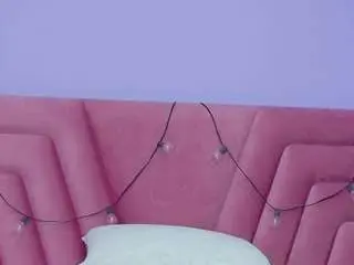 Kinkyandsavage  live sex cam