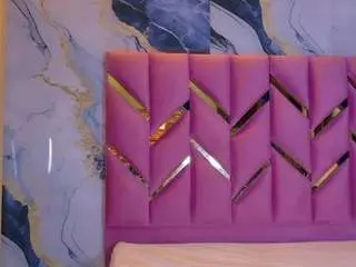 Kinkyandsavage  live sex cam