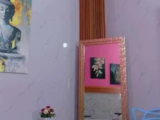 Kinkyandsavage  live sex cam
