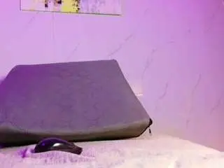 Kinkyandsavage  live sex cam