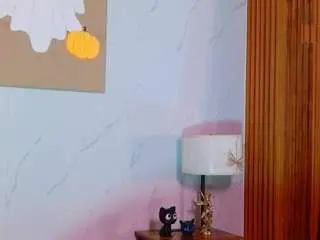 Kinkyandsavage  live sex cam