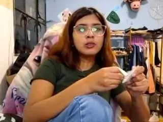 Lajaibamayor  live sex cam