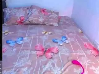 Liyssa-liysaa  live sex cam