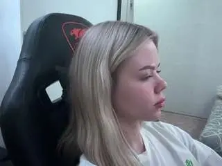 Marylngalban  live sex cam