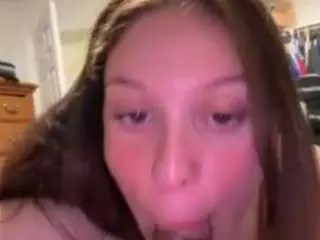 Melaniesol777  live sex cam
