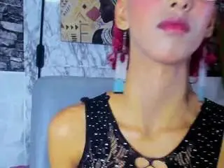 Queen-cuarxxo  live sex cam