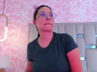 Annievanegas  live sex cam