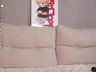 Belle-phine  live sex cam
