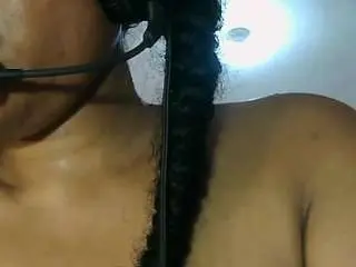 Eirondra-valeen  live sex cam