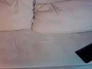 Ekimmj-age  live sex cam