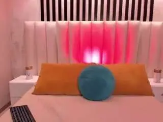 Lucyweiss  live sex cam