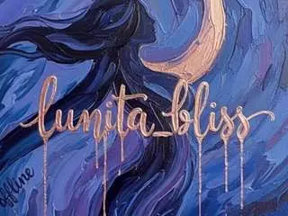 Lunita-bliss  live sex cam