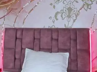 Lunita-bliss  live sex cam