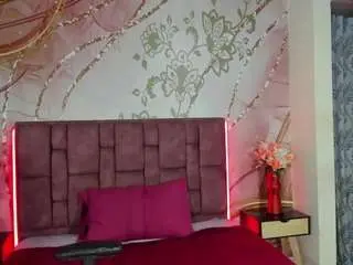 Lunita-bliss  live sex cam