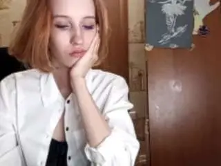 Mariettamaddock  live sex cam
