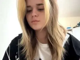 Romaortuno  live sex cam