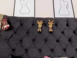 Sofiaseduccion  live sex cam