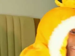 Valery-swan  live sex cam