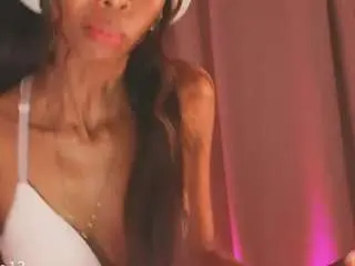 Valery-swan  live sex cam