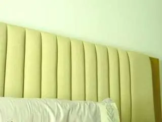 Valery-swan  live sex cam