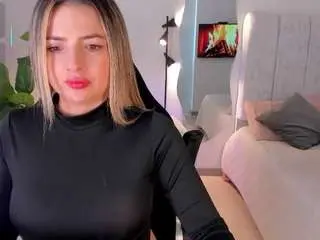 Amywoods  live sex cam