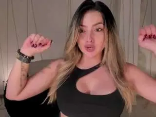 Amywoods  live sex cam