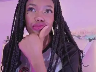 Cristalbroke-tay  live sex cam