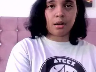 Emmaa-lex  live sex cam