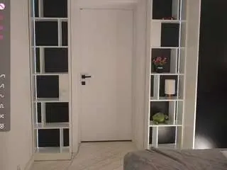 Manybivin  live sex cam