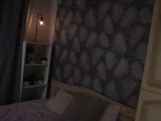 Manybivin  live sex cam