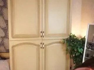Manybivin  live sex cam