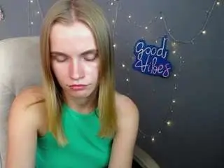 Margaritakiss  live sex cam