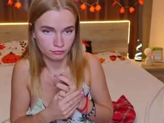 Margaritakiss  live sex cam