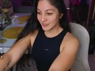Sweetsara2  live sex cam