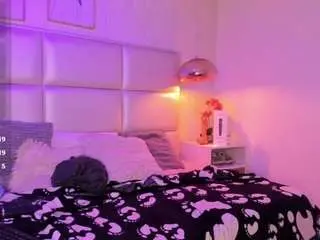 Xara-u  live sex cam